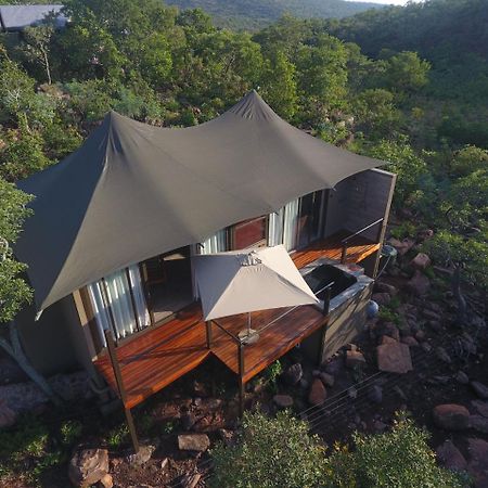 Inzalo Safari Lodge Welgevonden Vadrezervátum Kültér fotó