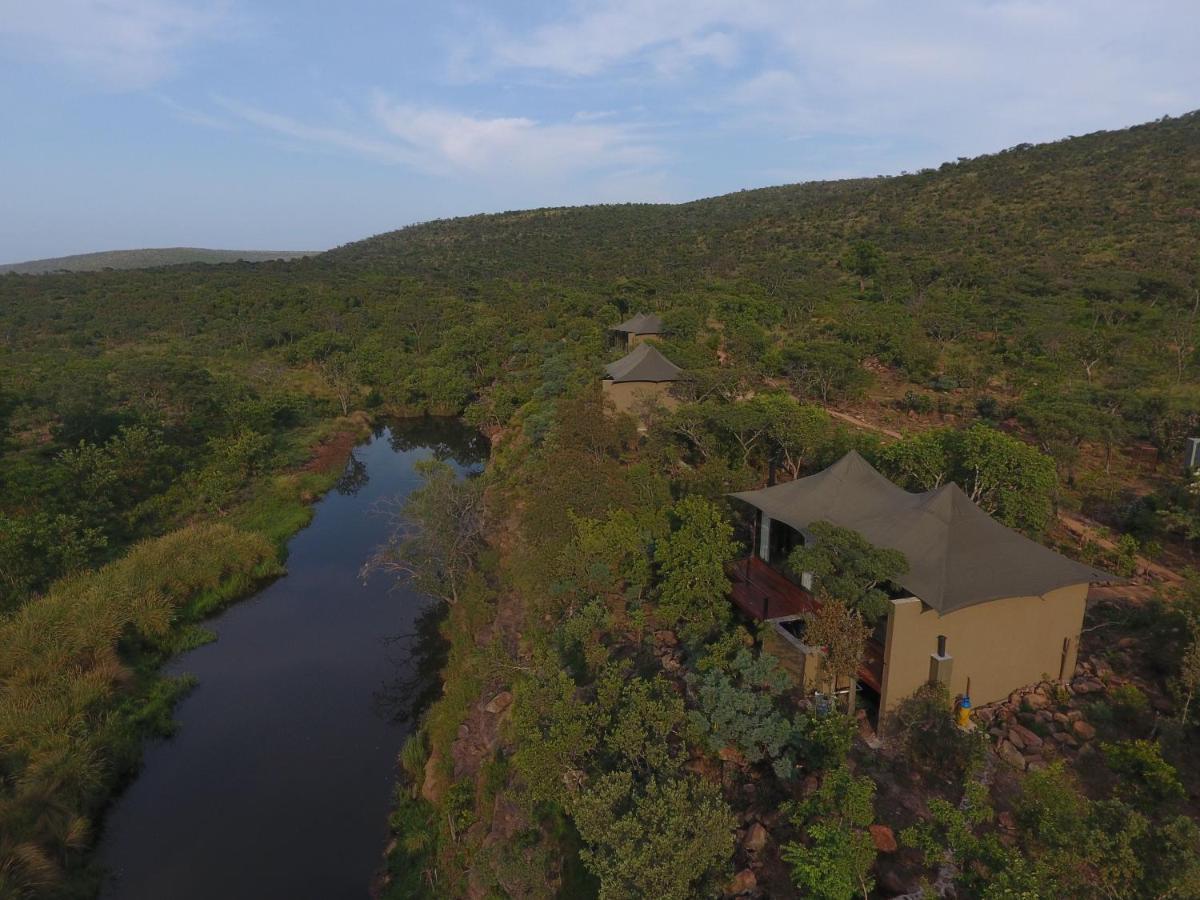 Inzalo Safari Lodge Welgevonden Vadrezervátum Kültér fotó