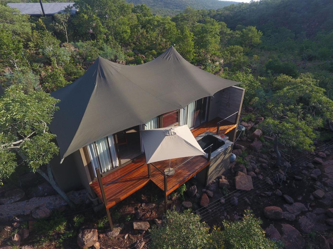 Inzalo Safari Lodge Welgevonden Vadrezervátum Kültér fotó